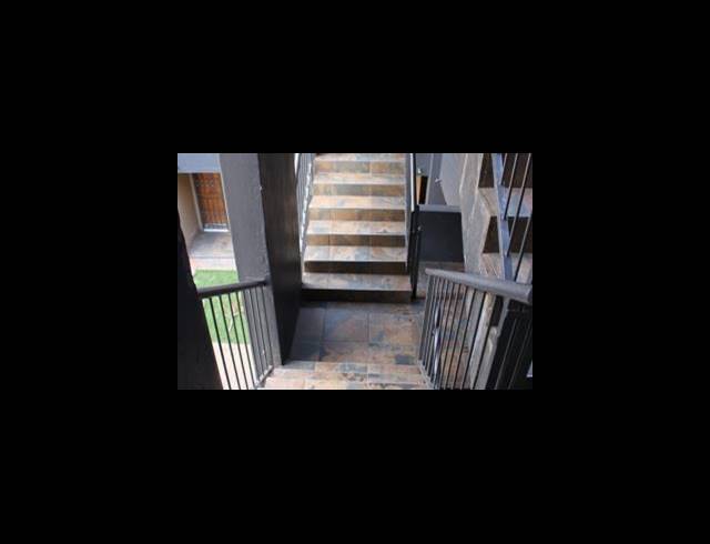 2 BEDROOM APARTMENT FOR SALE IN FLEURHOF